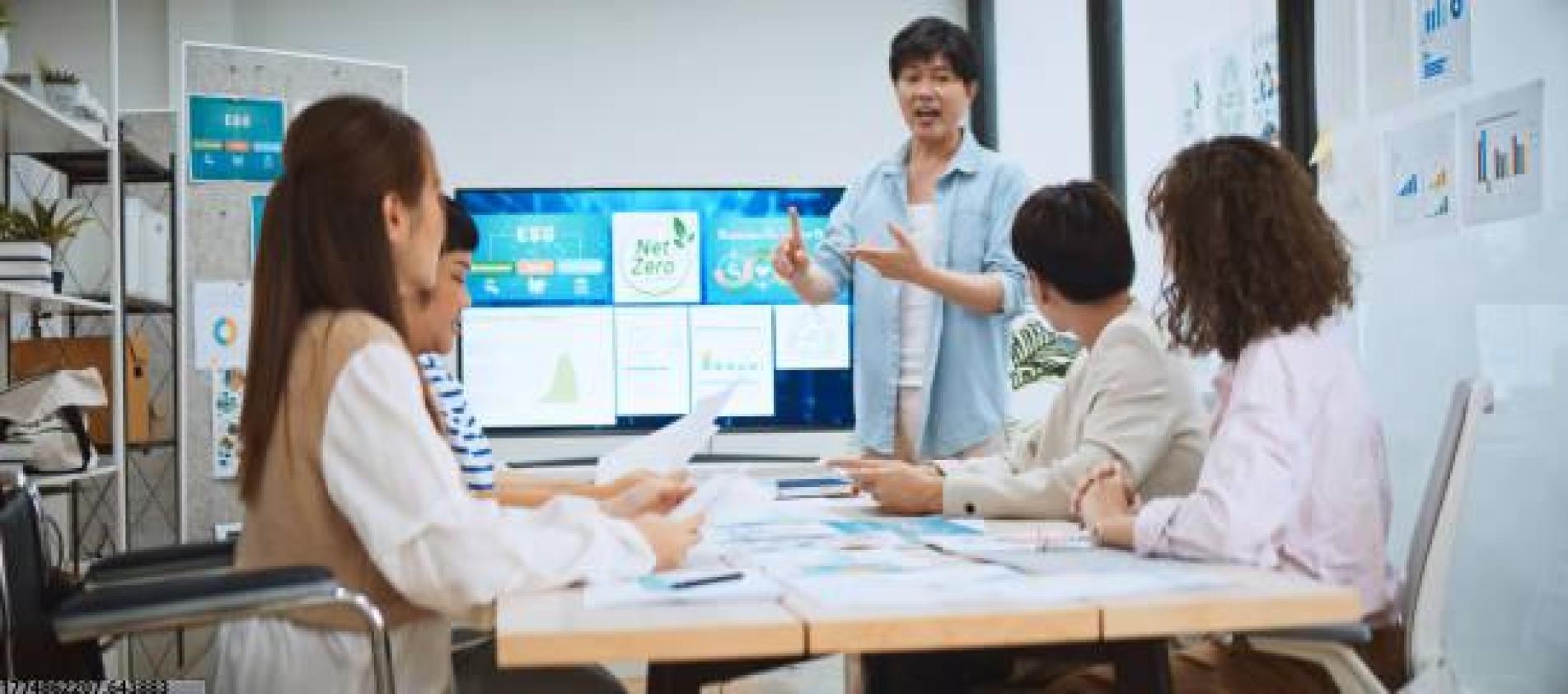 企业红土网球场解决方案